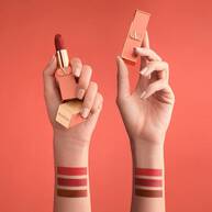 Rosso Valentino Coral Fantasy Edition