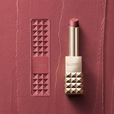 Valentino Spike et son Texture Showcase