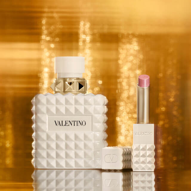 SPIKE VALENTINO IVORY sur fond dore scintillant